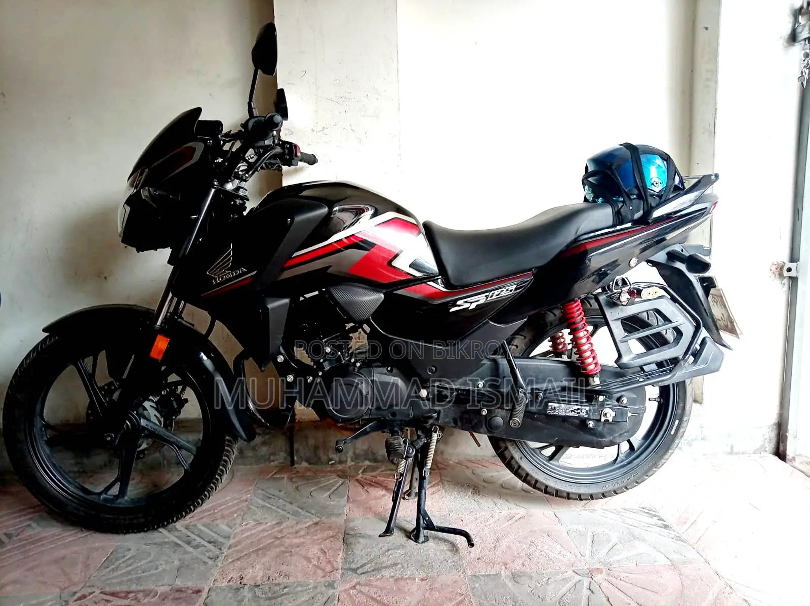 Honda 2025 Black