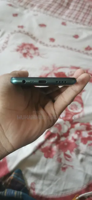 রিয়েলমি ৭আই ১২৮ জিবি গ্রিন