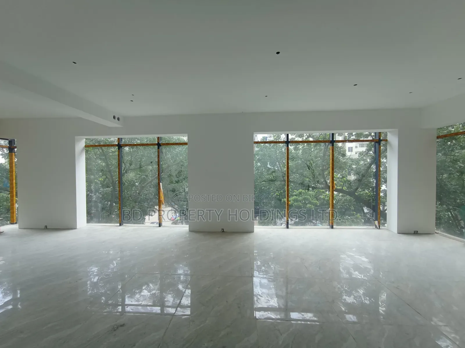 2900 Sft Luxurious Brand New Commercial Open Space For Rent In Uttara