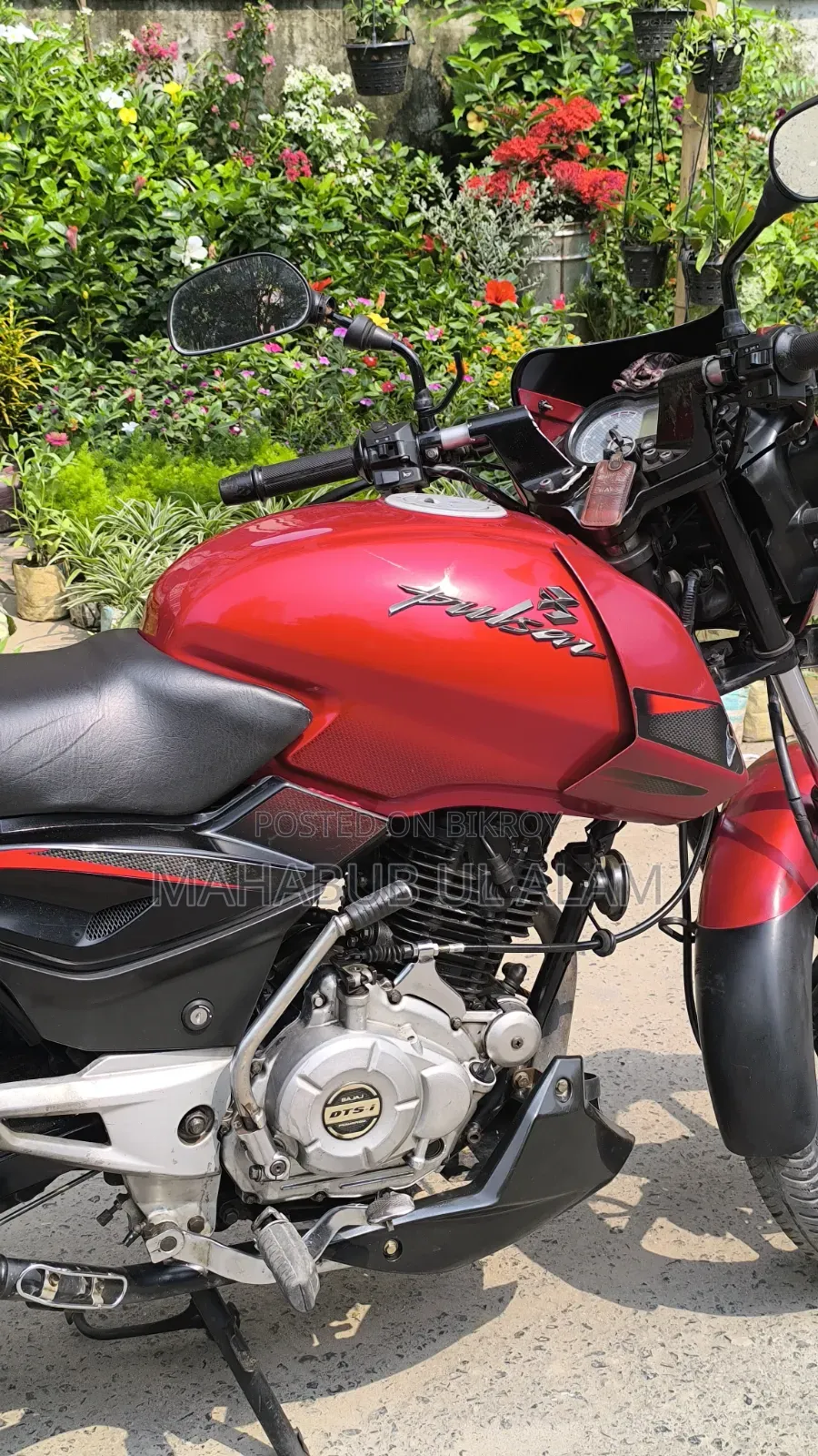 Bajaj Pulsar 150 2013 Red