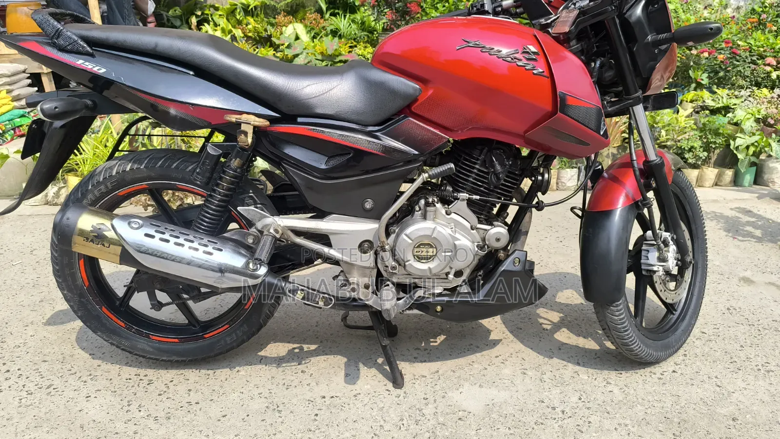 Bajaj Pulsar 150 2013 Red