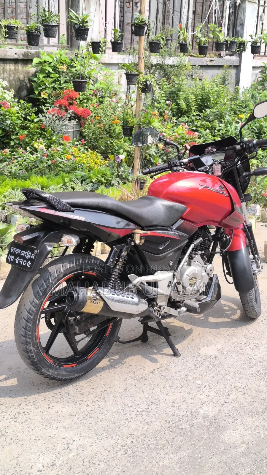 Bajaj Pulsar 150 2013 Red