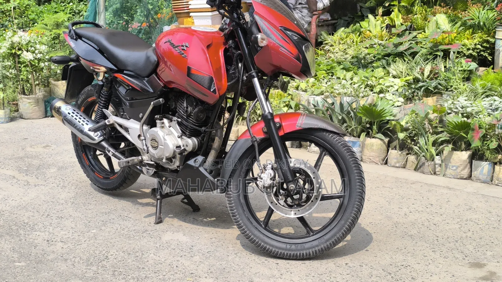 Bajaj Pulsar 150 2013 Red