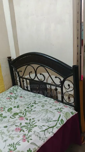 সেমি ডাবল বেড