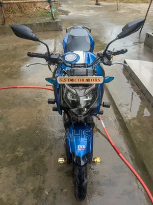 New TVS Apache 160 4V 2020 Blue