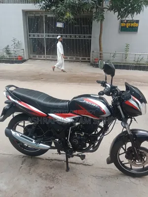 Bajaj Discover 125 2023 Black
