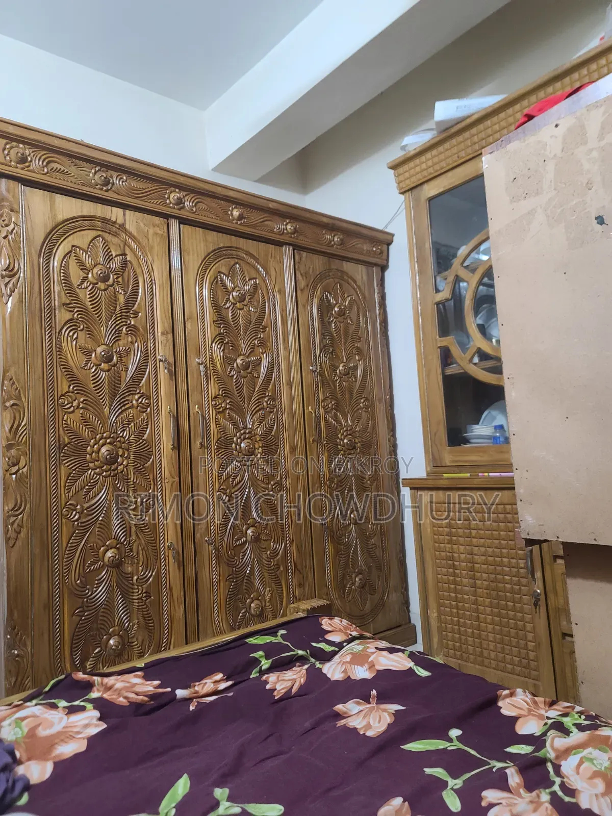 Three-part teak wood wardrobe