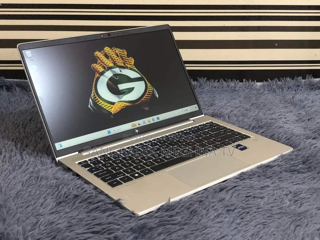 Laptop HP 8GB AMD Ryzen SSD 512GB