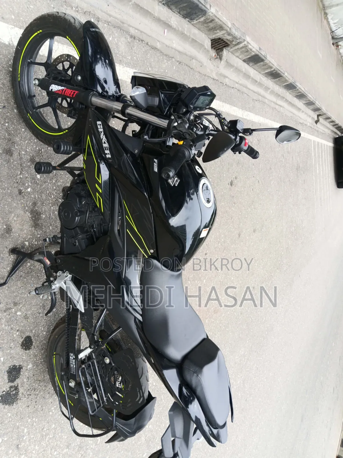 New Suzuki 2019 Black