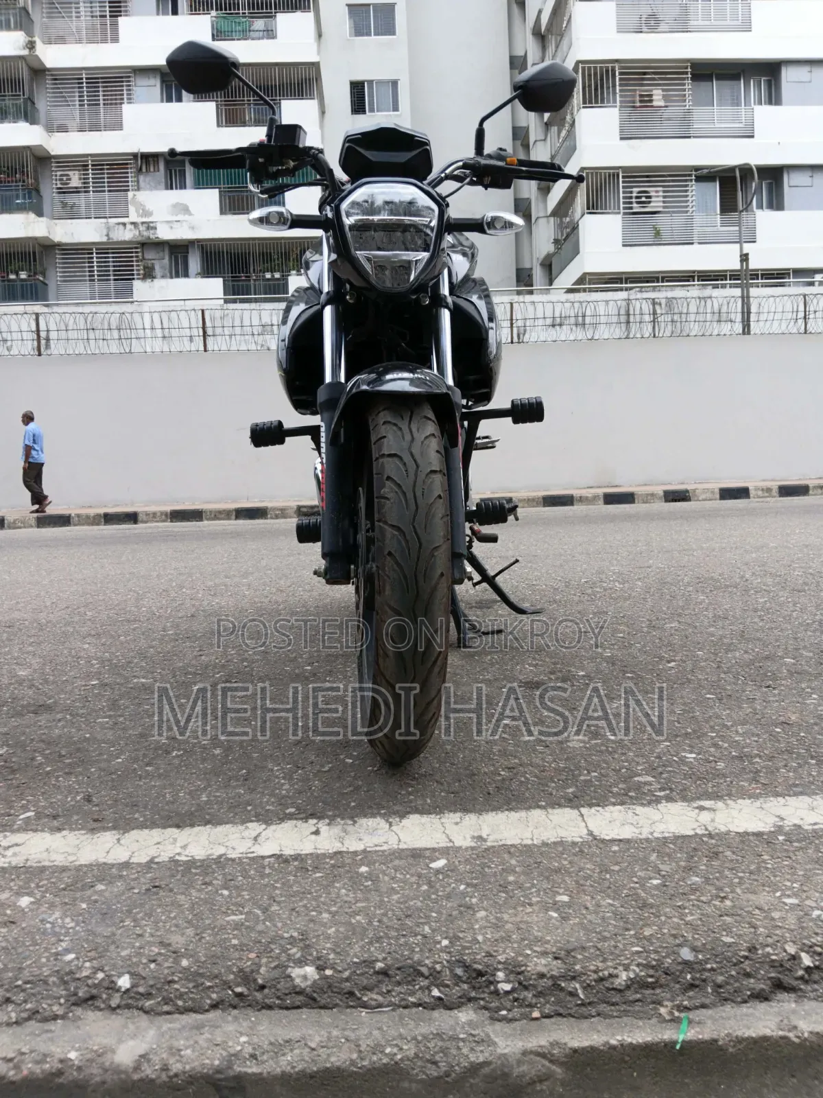 New Suzuki 2019 Black