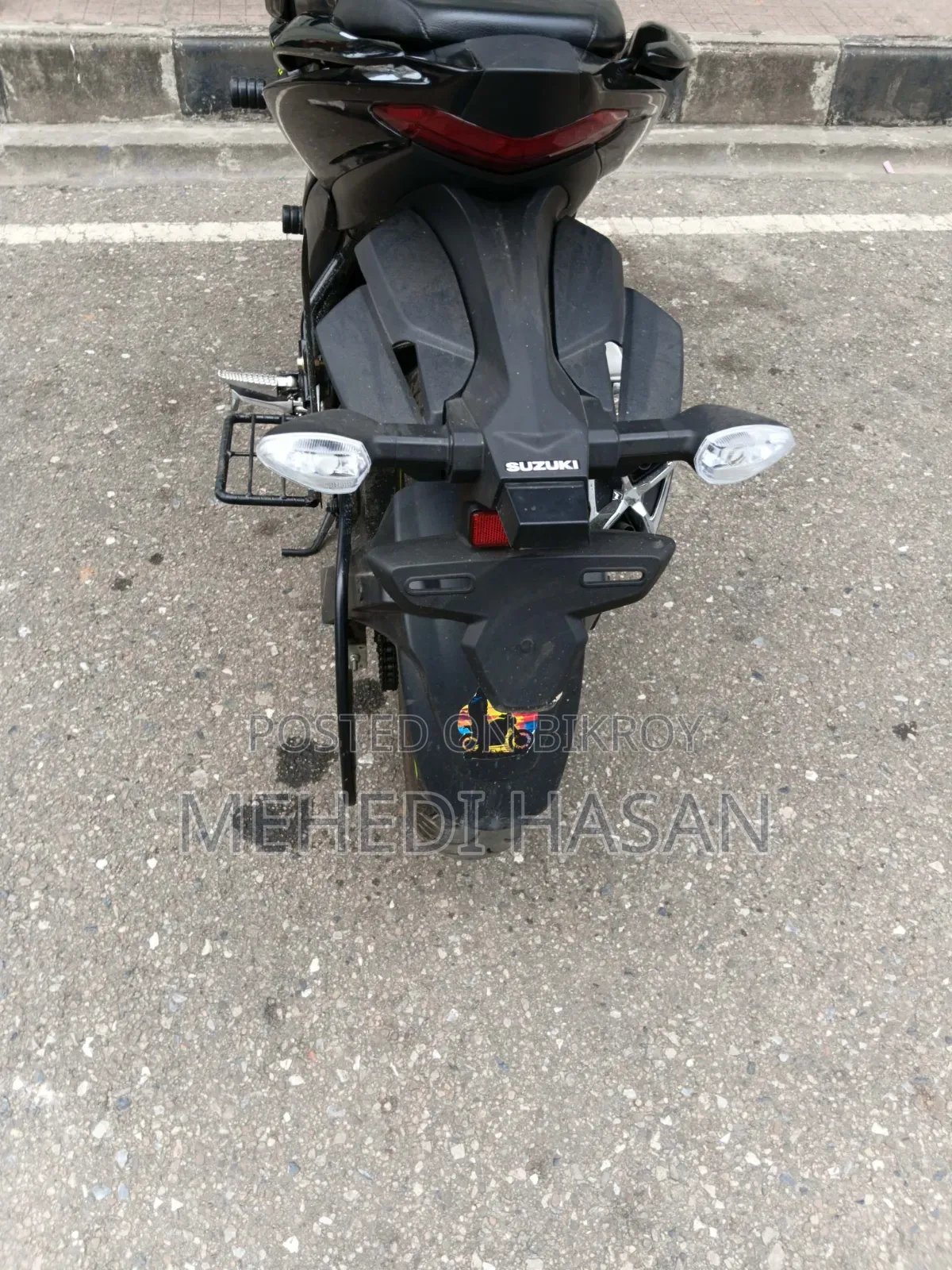 New Suzuki 2019 Black