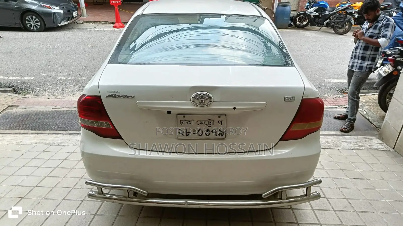 Toyota Axio 2011 সাদা