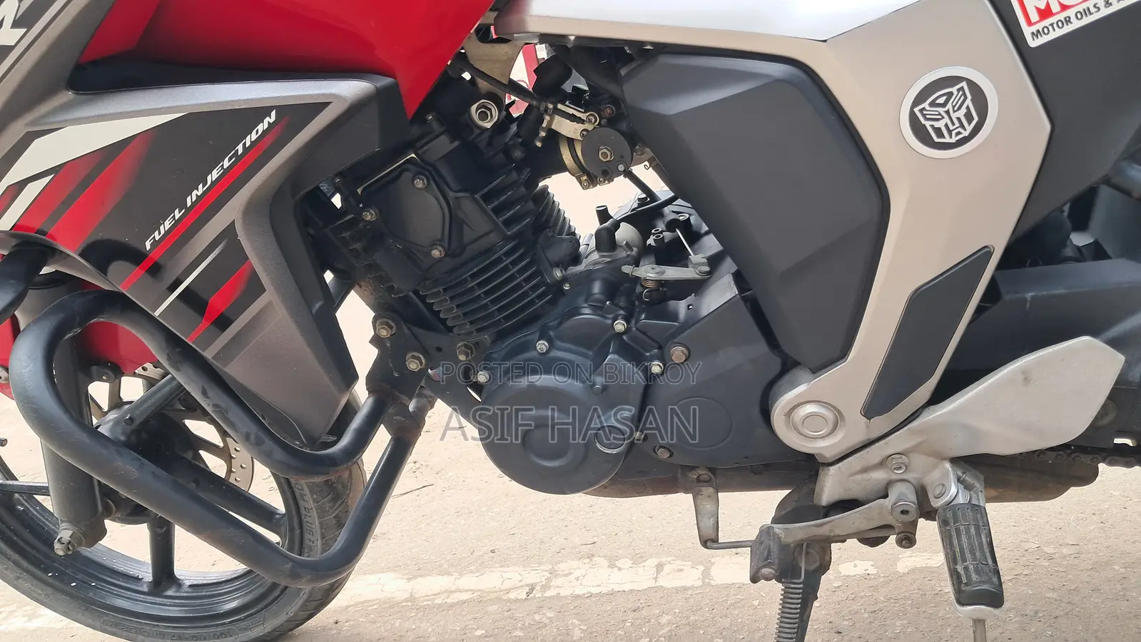 Yamaha 2018 Red