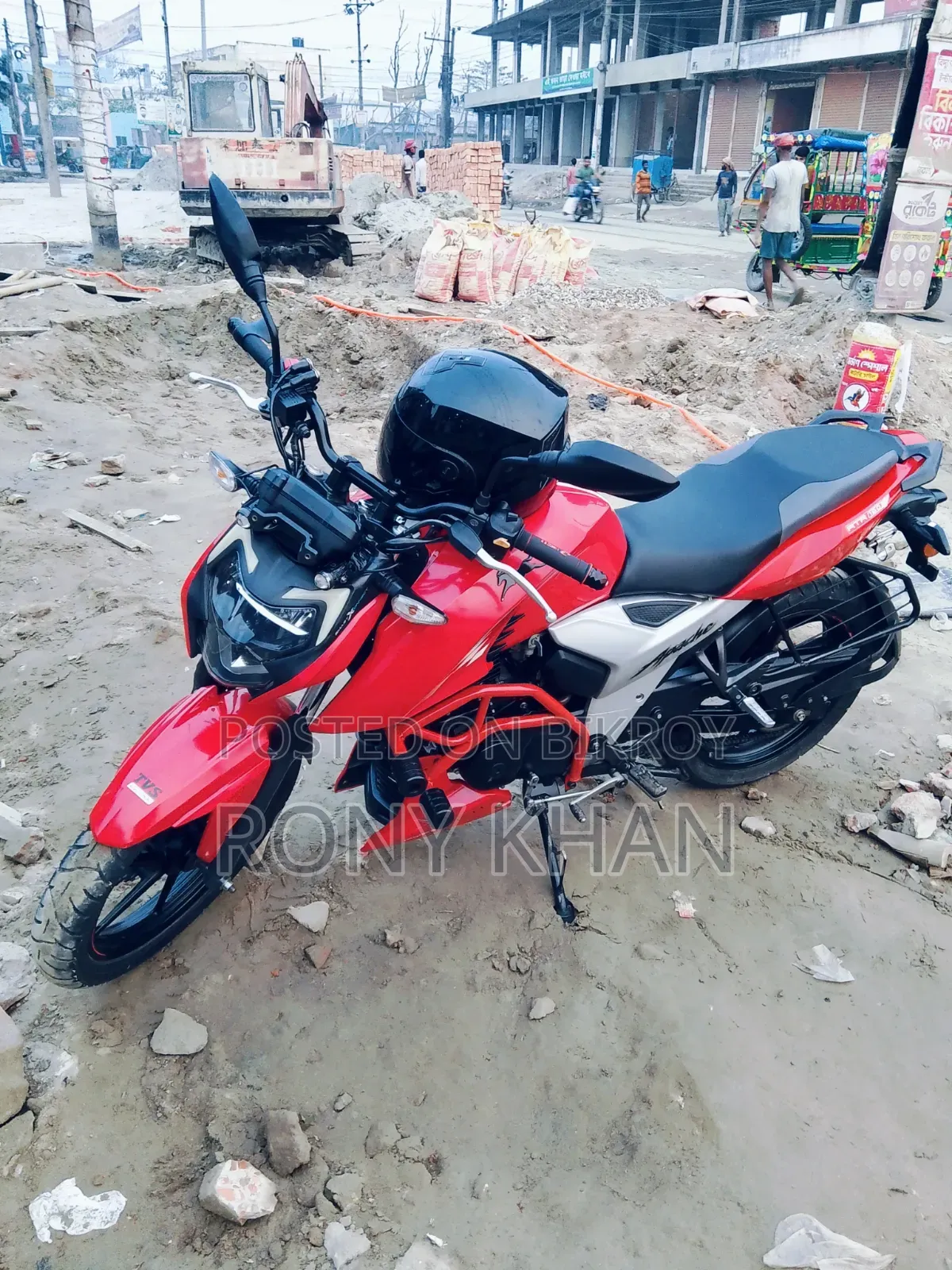 TVS Apache RTR 160 4V 2022 Red