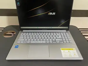 Laptop Asus 8GB AMD Ryzen SSD 512GB