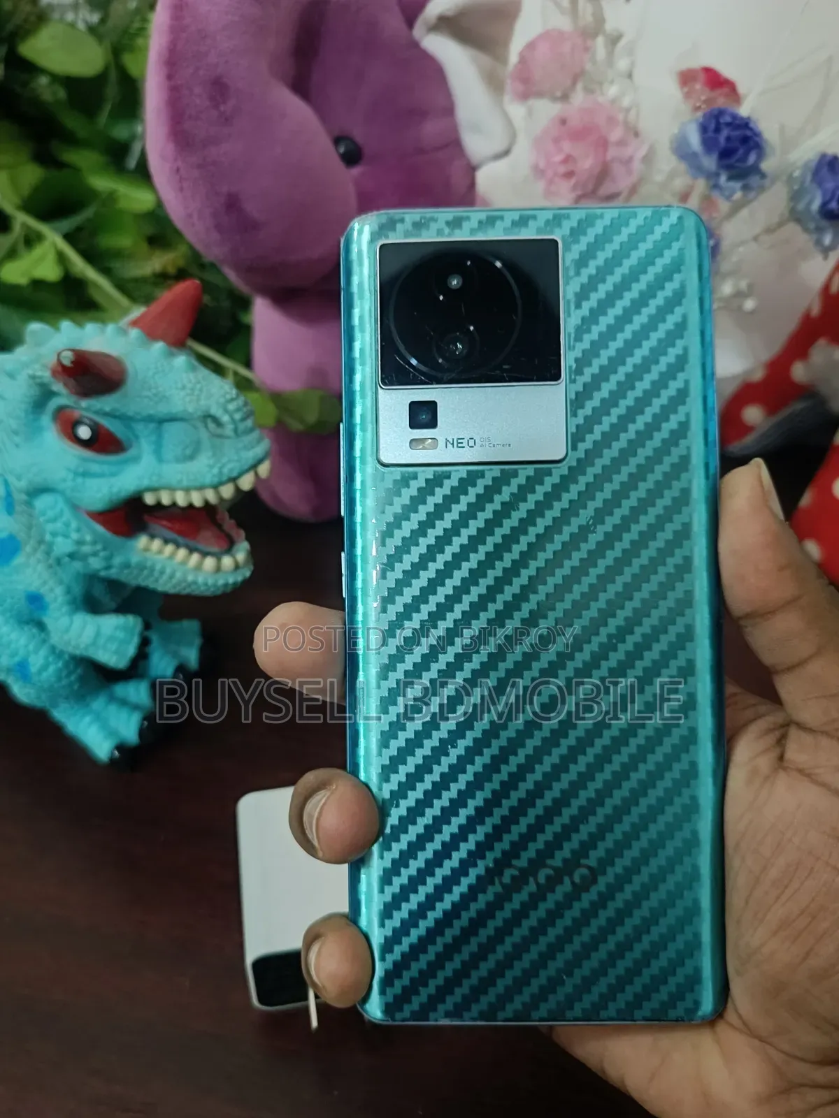 iQOO 128 GB Blue