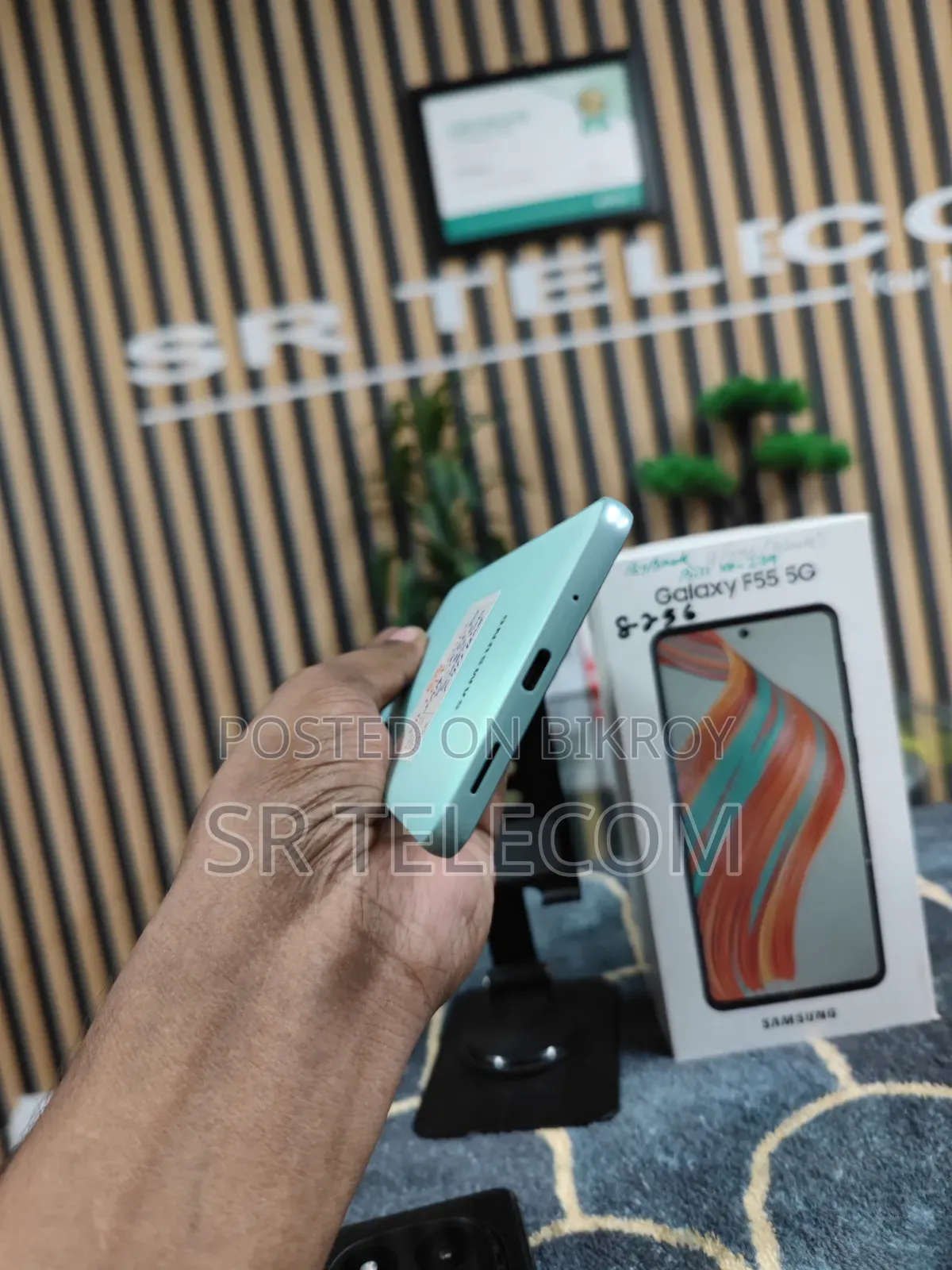 Samsung Galaxy F55 256 GB Blue