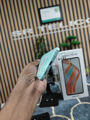 Samsung Galaxy F55 256 GB Blue