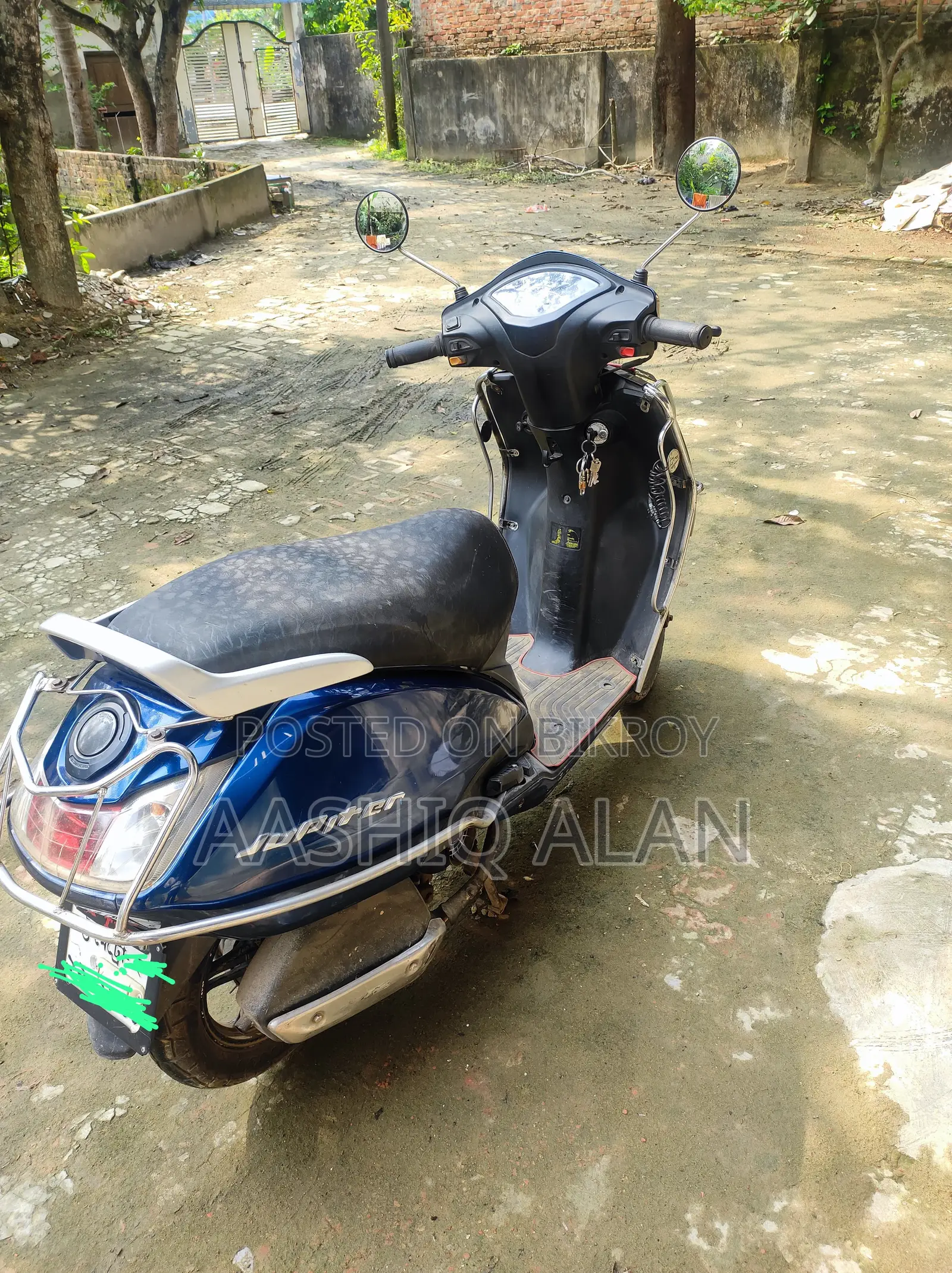 TVS 2022 Blue