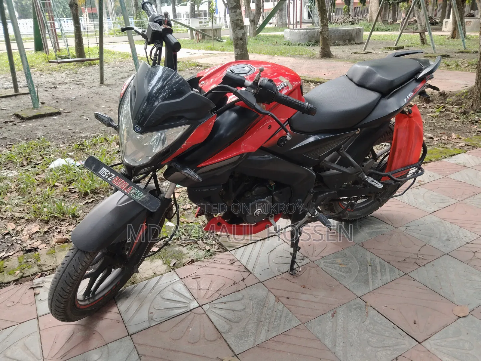 Bajaj Pulsar NS 160 2020 Red