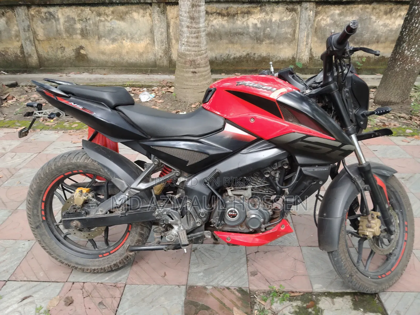 Bajaj Pulsar NS 160 2020 Red