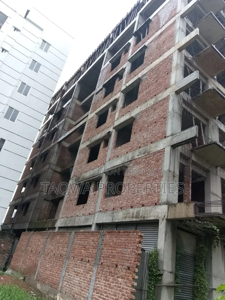 3-bedroom Apartment in Basundhara for Sale