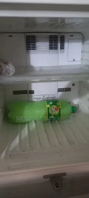 Fridge (Sharp Company)