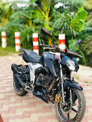 TVS Apache 160 4V 2024 Black