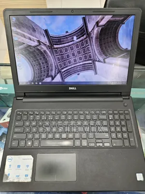 New Laptop Dell Inspiron 15 3567 8GB Intel Core i3 SSD 256GB