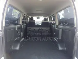 Toyota HiAce 2021 White
