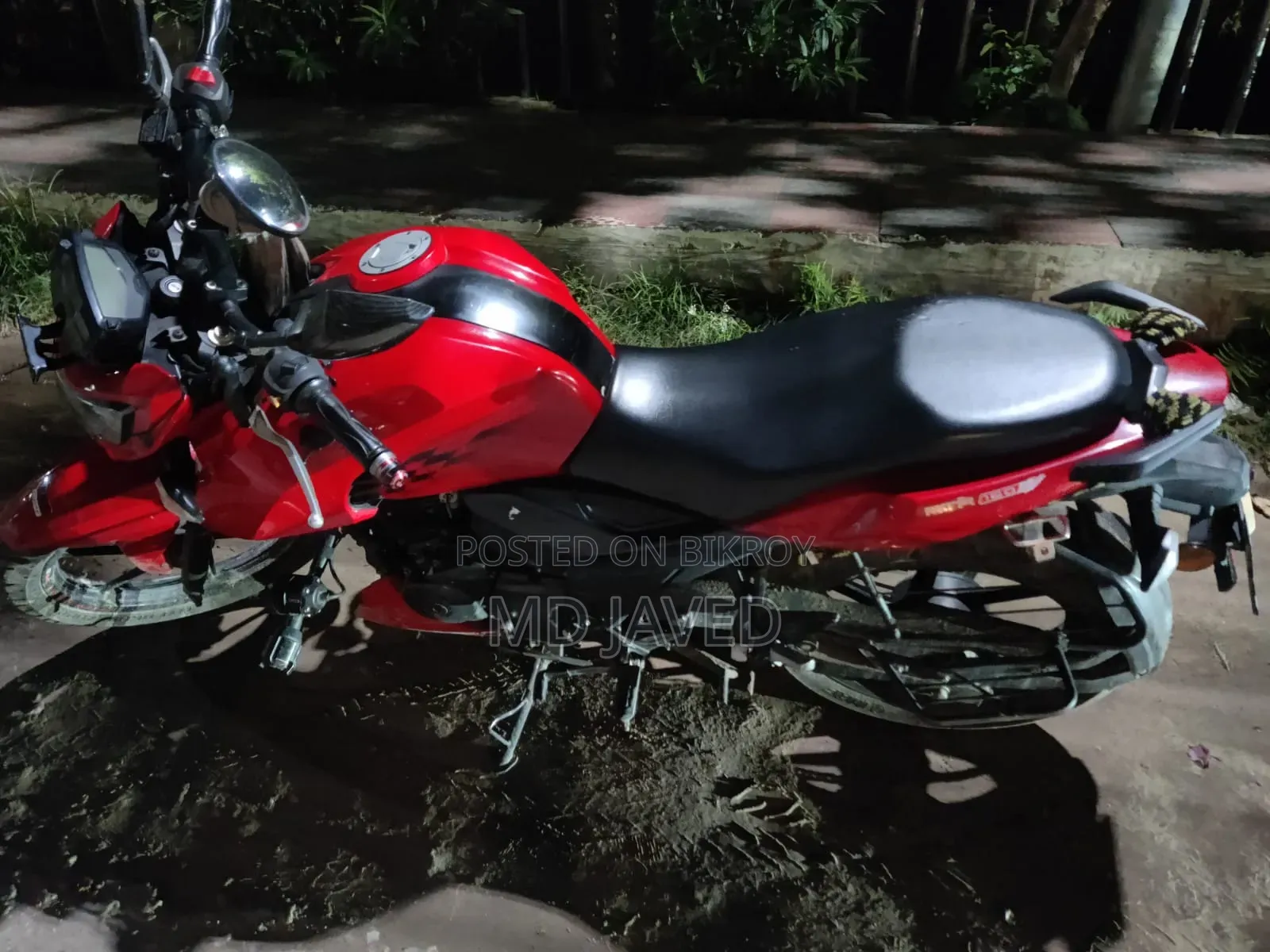 TVS Apache RTR 160 4V 2020 Red