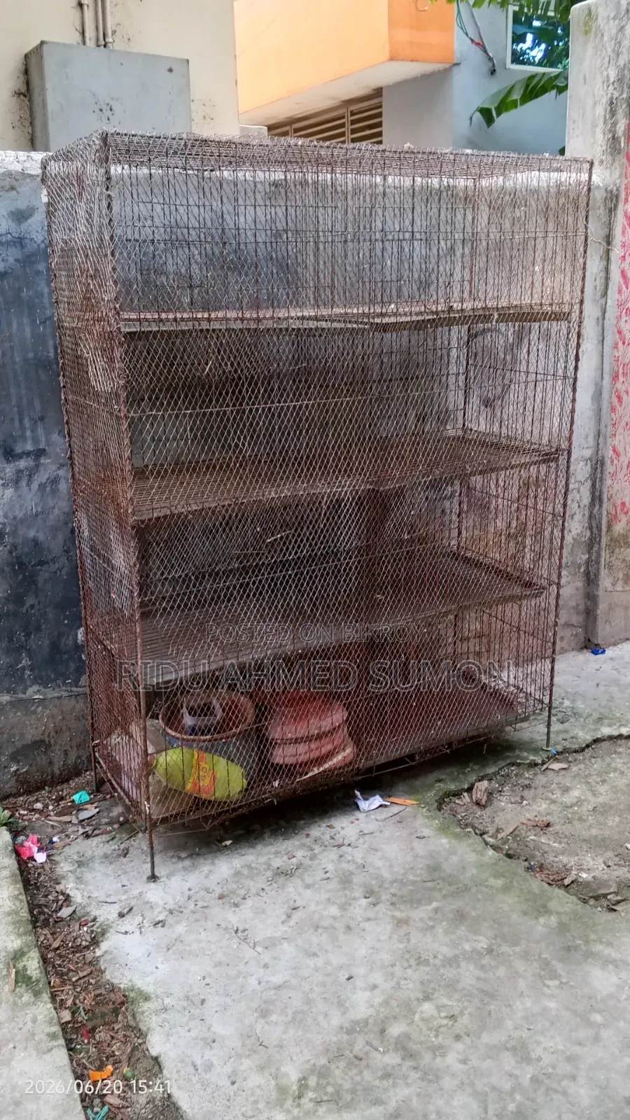 Pigeon cage 8 rooms very good, iron net on all sides