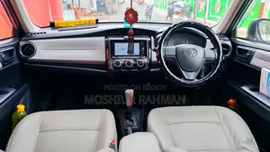 Toyota Axio 1.5 X 2WD 2014 Silver