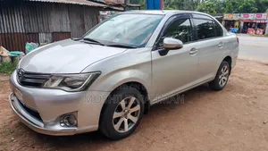 Toyota Axio 1.5 X 2WD 2014 Silver