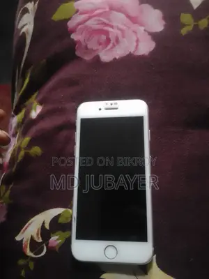 Apple iPhone 8 64 GB White