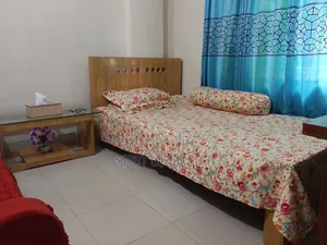 আসবাবপত্র পুরাতন ফার্নিচার