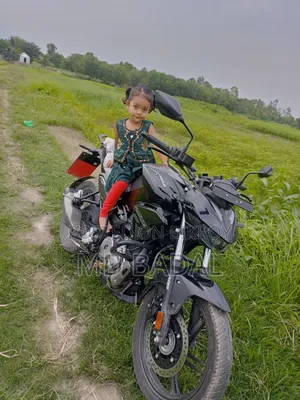 Hero Xtreme 125R 2025 Black