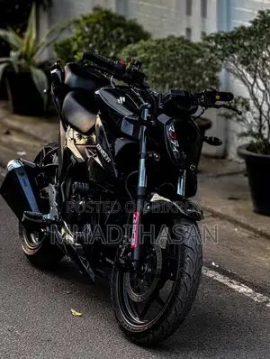 Suzuki Bike 2025 Black
