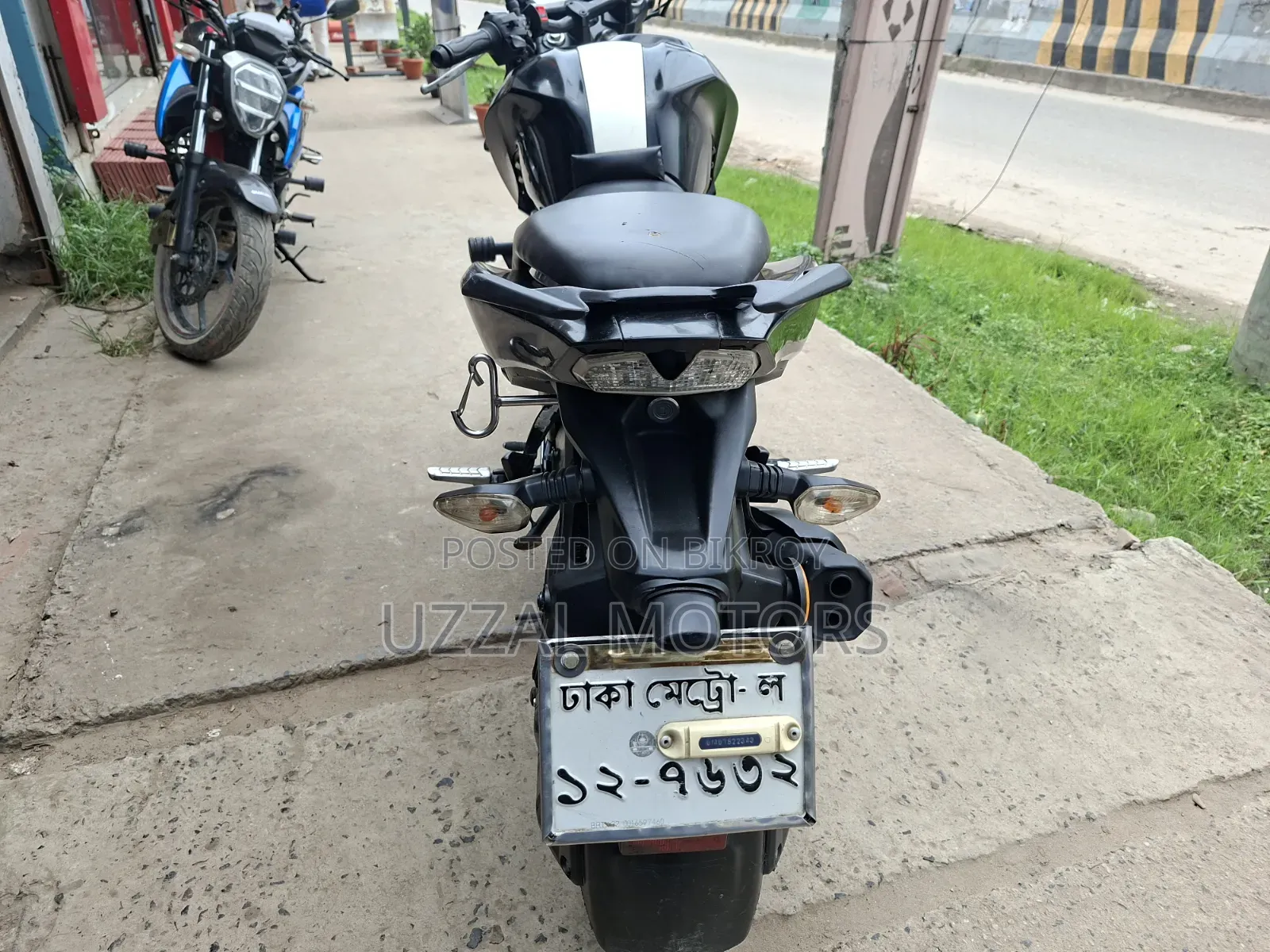 TVS Apache 160 4V 2018 Black