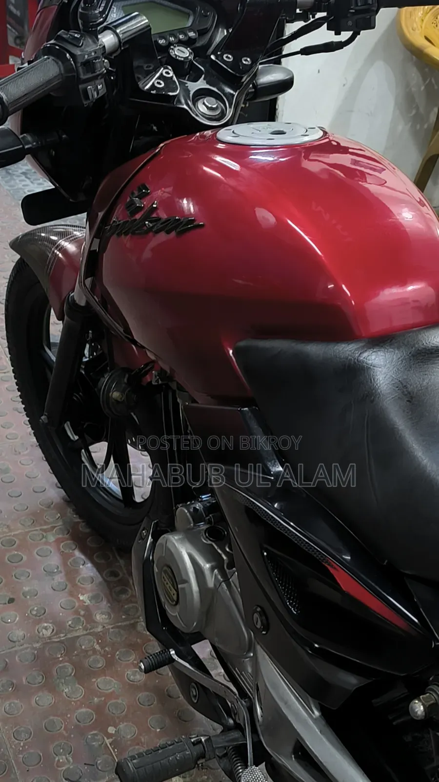 Bajaj Pulsar 150 2013 Red