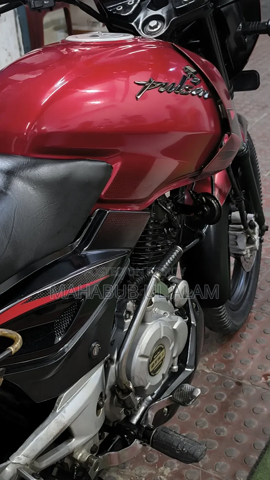 Bajaj Pulsar 150 2013 Red