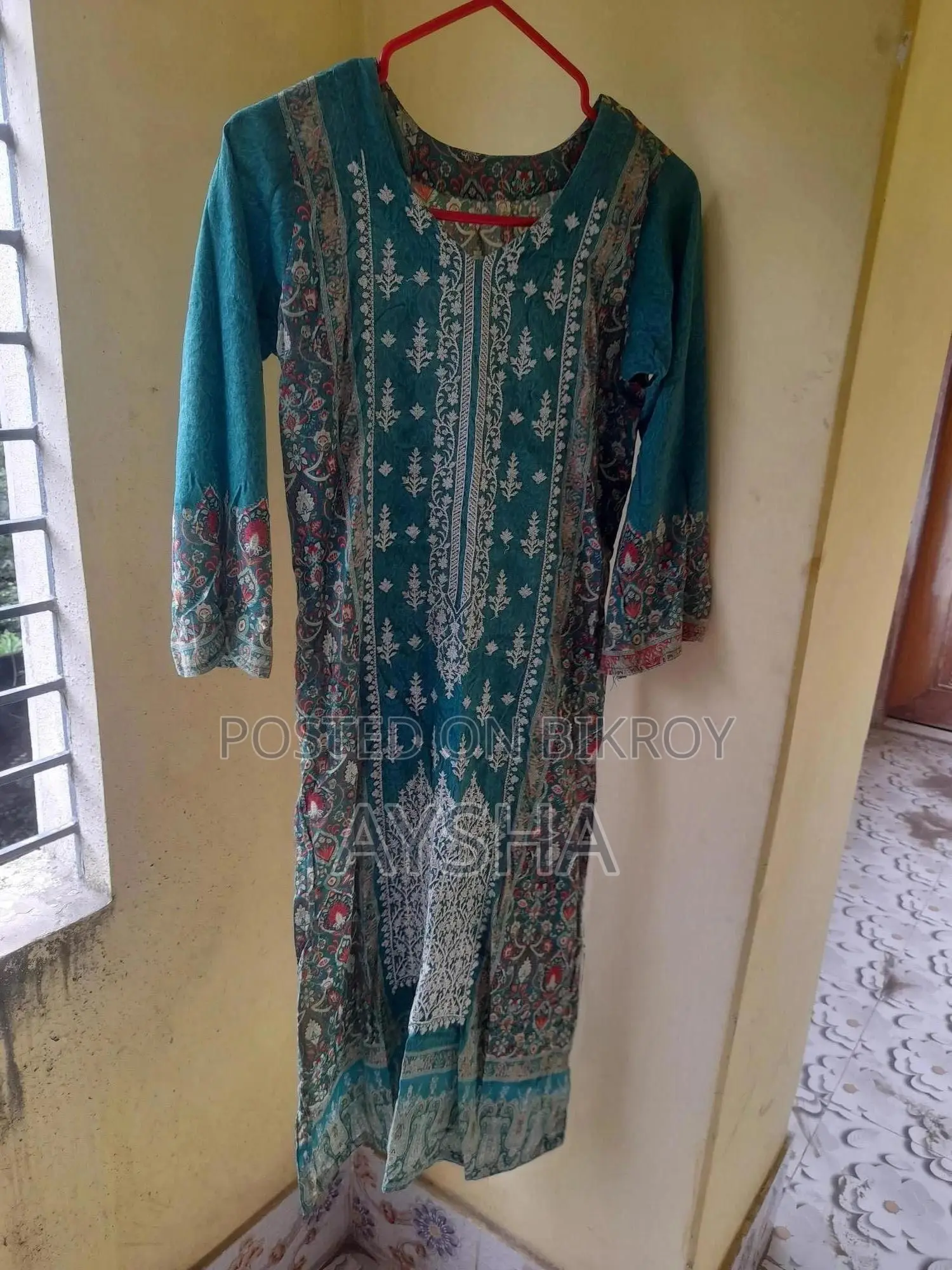 Women Clothes