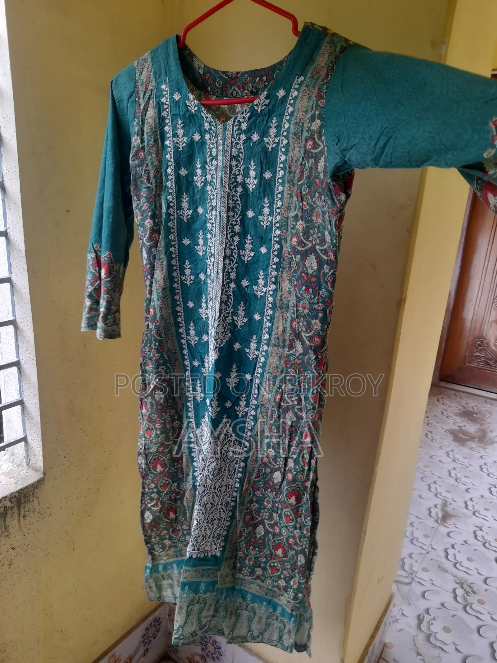 Women Clothes