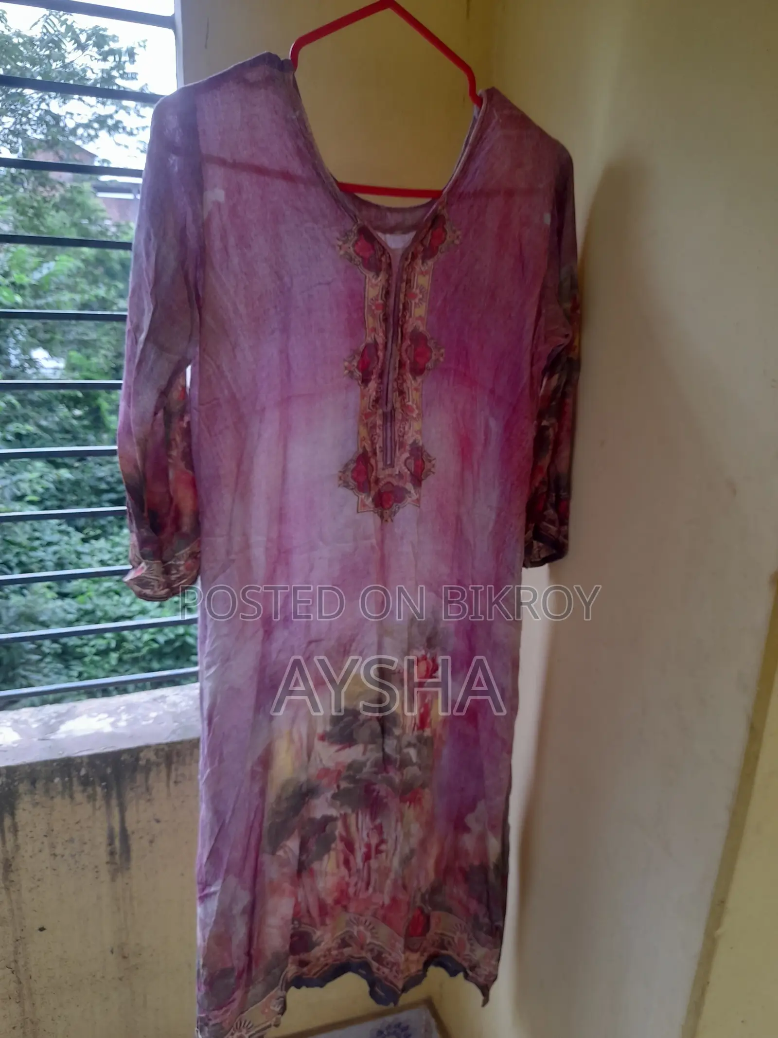 Women Clothes
