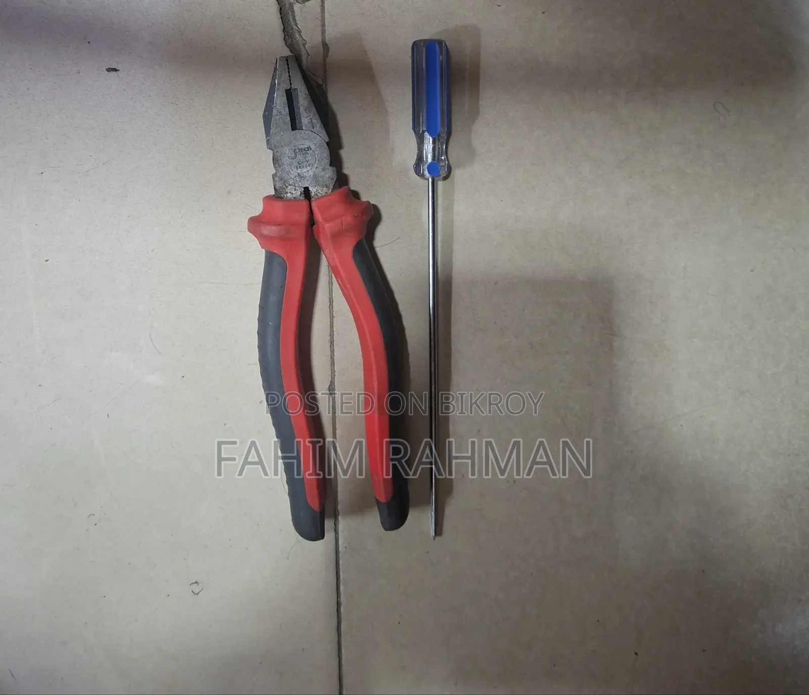 Soldering Iron 4 pieces, Mobile Toolbox, Wire Stripper, Pliers, etc.