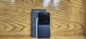 Samsung Galaxy Z Flip7 256 GB Black