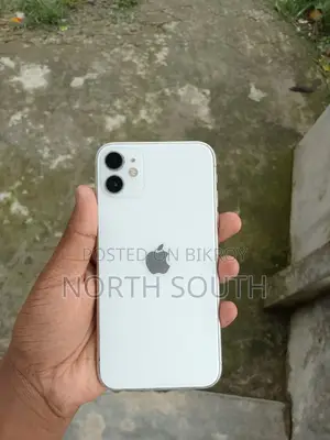 Apple iPhone 11 64 GB White