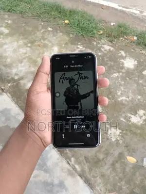 Apple iPhone 11 64 GB White