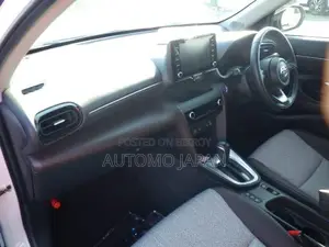 Toyota Yaris Cross 1.5 Front Wheel Drive 2021 Pearl