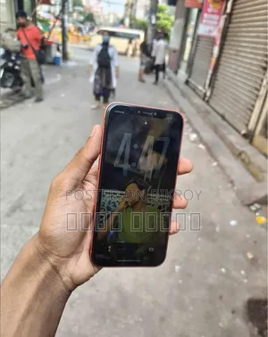Apple iPhone 12 64 GB Red